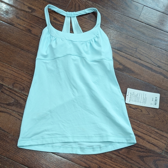 BNWT Lululemon Scoop me up tank II - aquamarine - size 6 - Picture 8 of 13